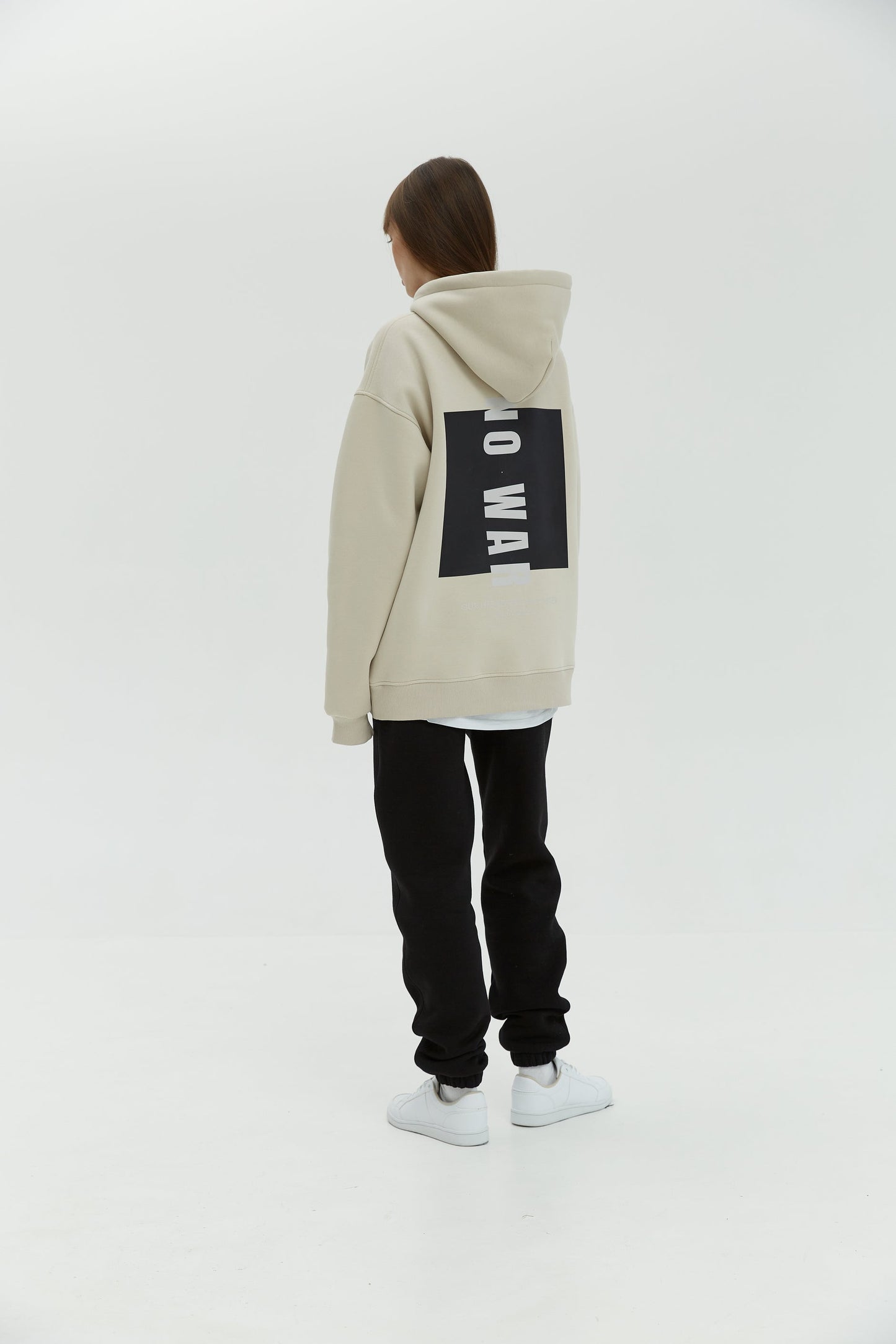 Hoodie No War Taupe
