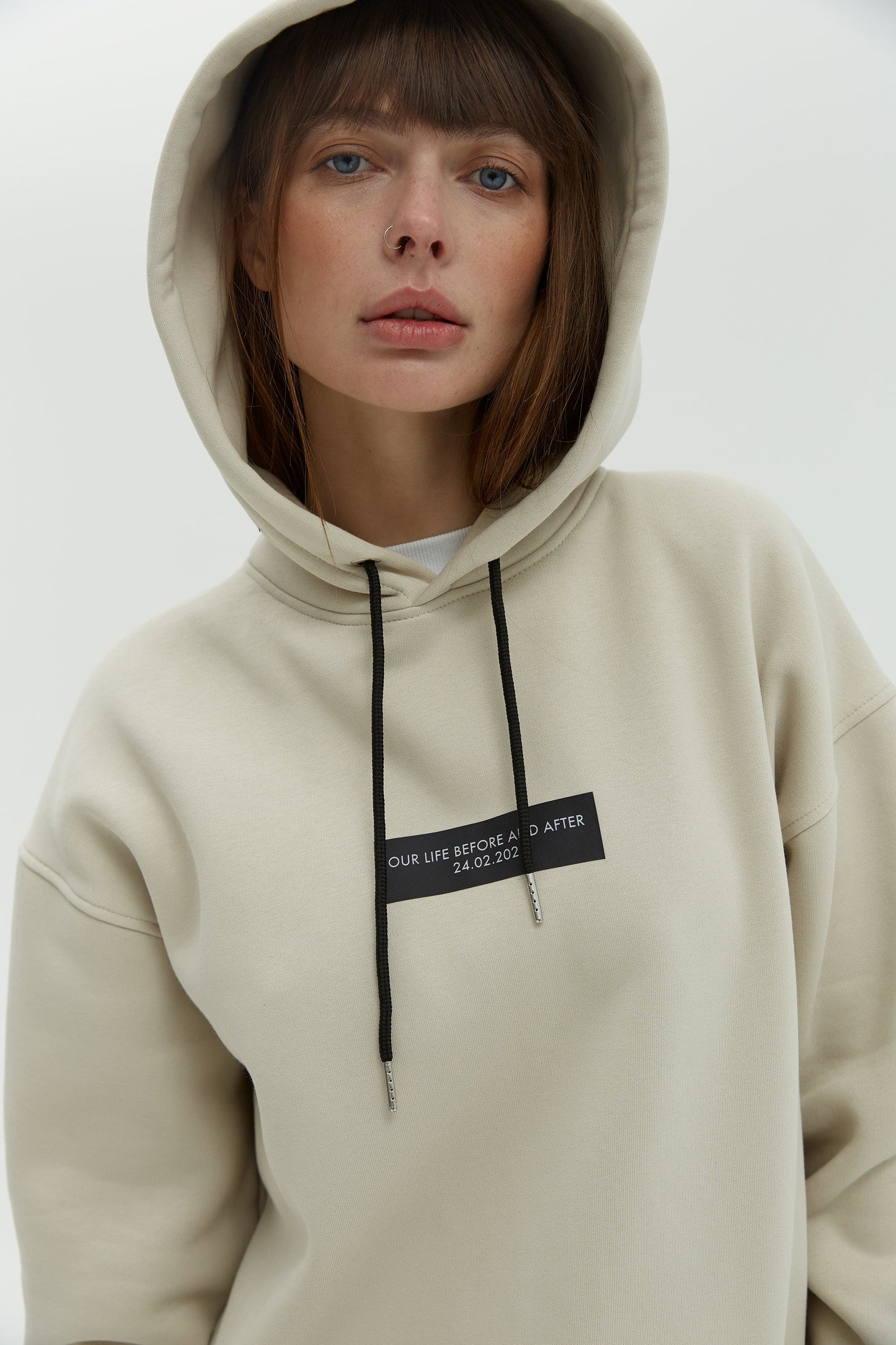 Hoodie No War Taupe