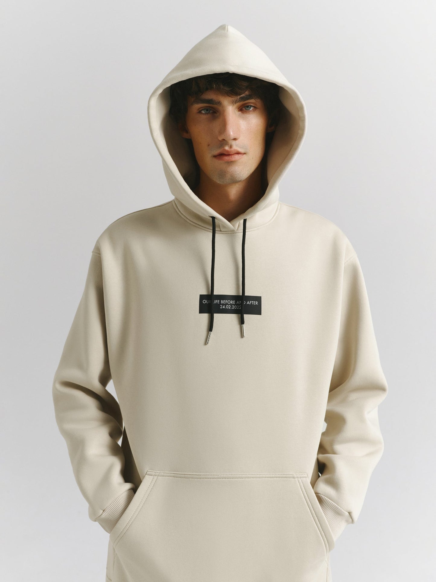 Hoodie No War Taupe